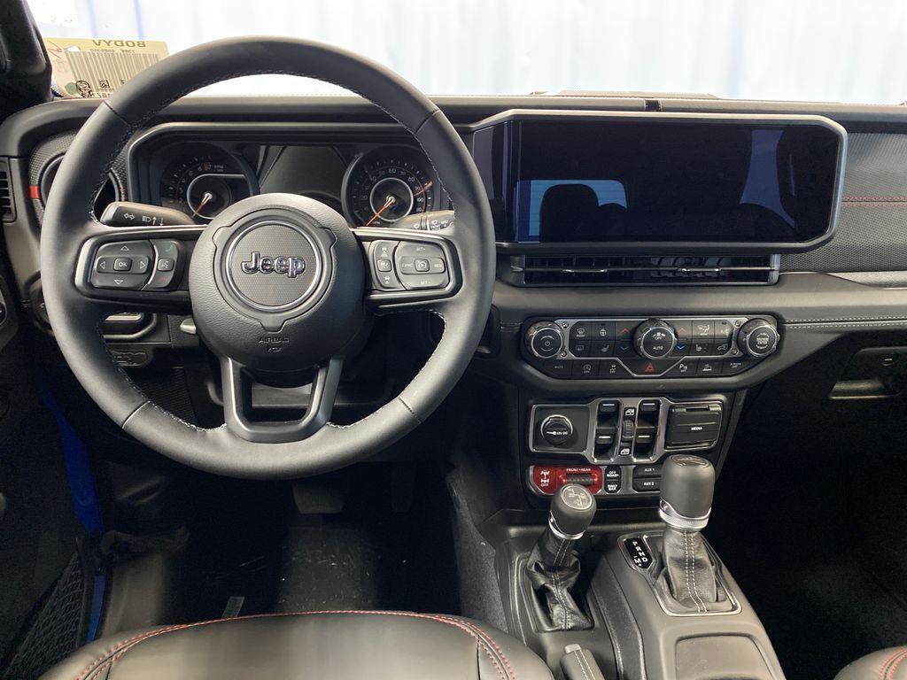 new 2026 Jeep Gladiator car, priced at $61,525