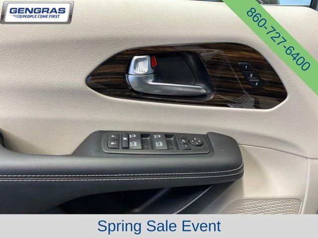 used 2024 Chrysler Pacifica car, priced at $38,679