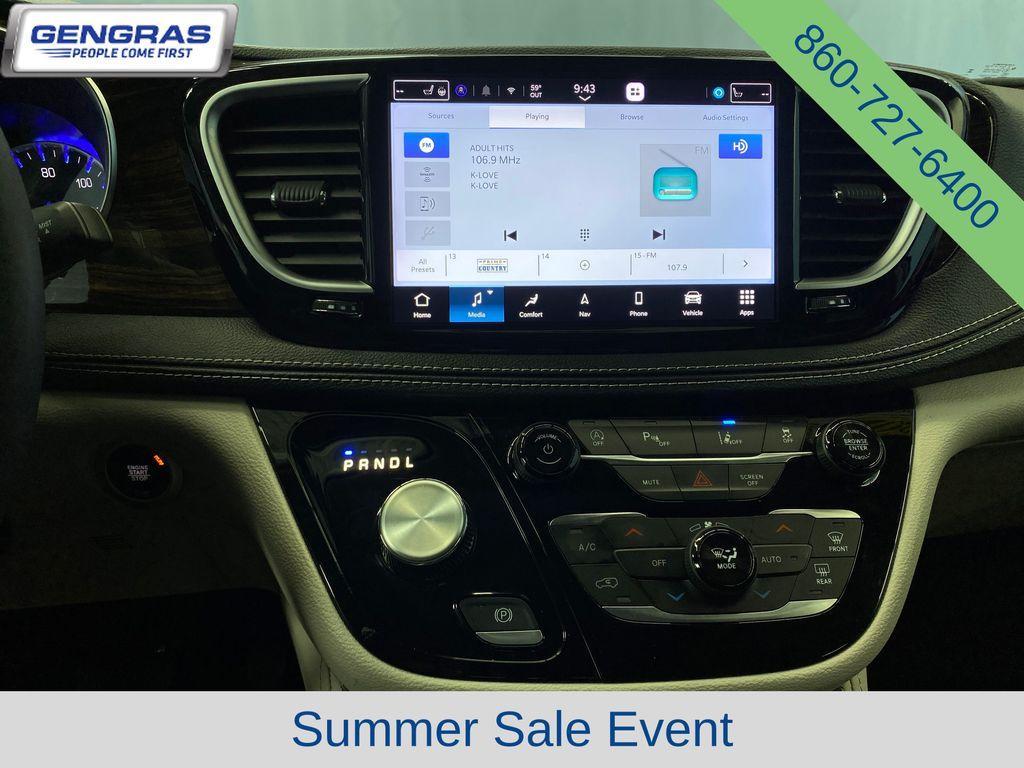 used 2024 Chrysler Pacifica car, priced at $37,294