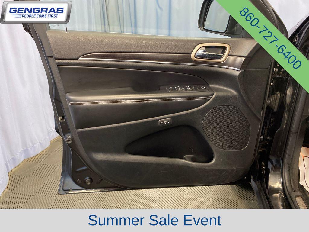 used 2014 Jeep Grand Cherokee car, priced at $14,789