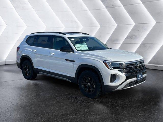 new 2026 Volkswagen Atlas car, priced at $50,026