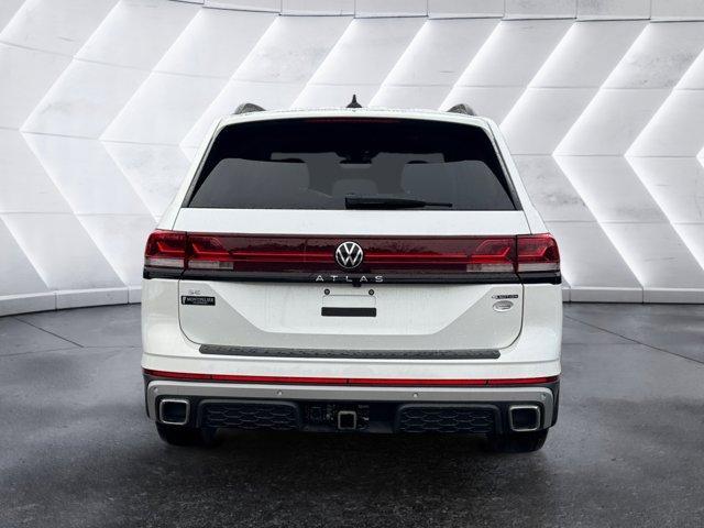 new 2026 Volkswagen Atlas car, priced at $50,131