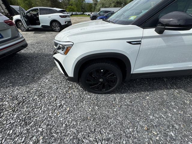 new 2024 Volkswagen Taos car, priced at $29,968