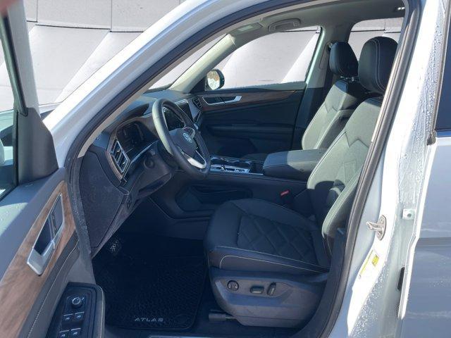 new 2026 Volkswagen Atlas car, priced at $47,800