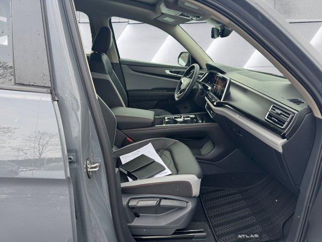 new 2026 Volkswagen Atlas car, priced at $50,878