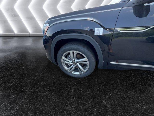 new 2024 Volkswagen Atlas Cross Sport car, priced at $48,021