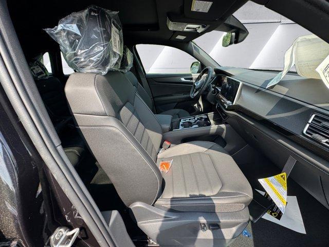 new 2024 Volkswagen Atlas Cross Sport car, priced at $48,021