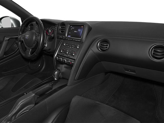 used 2014 Nissan GT-R car