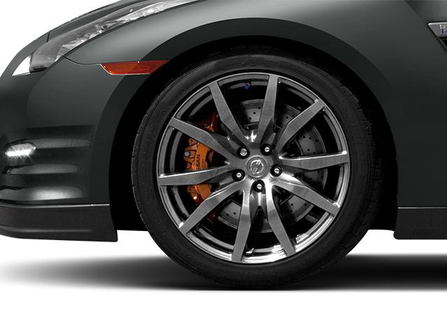 used 2014 Nissan GT-R car