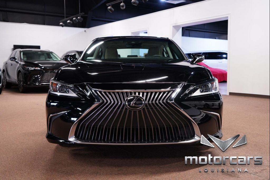 used 2019 Lexus ES 350 car, priced at $30,900