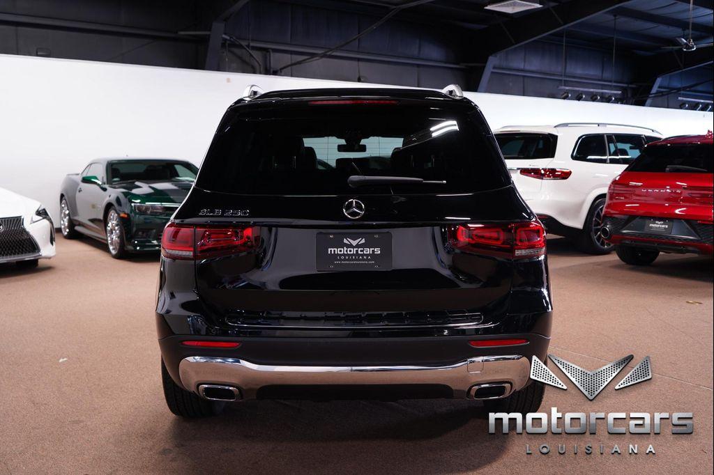 used 2022 Mercedes-Benz GLB 250 car, priced at $29,900