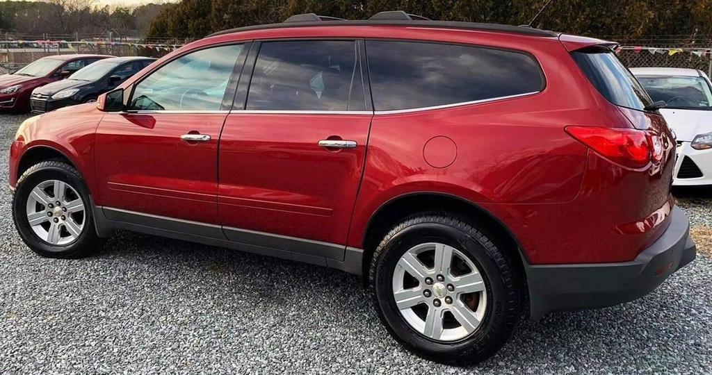 used 2012 Chevrolet Traverse car, priced at $6,495
