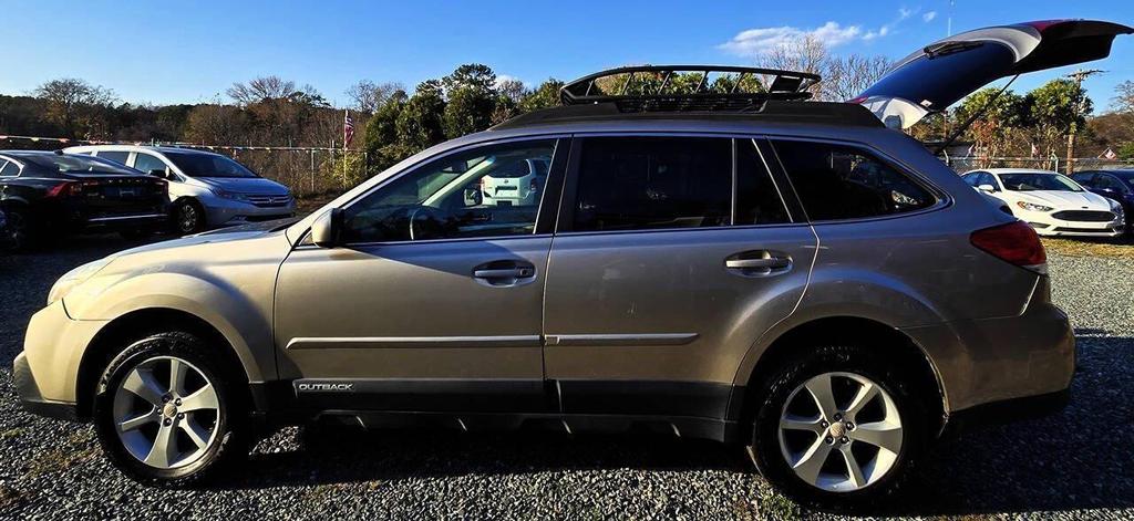 used 2014 Subaru Outback car, priced at $6,395