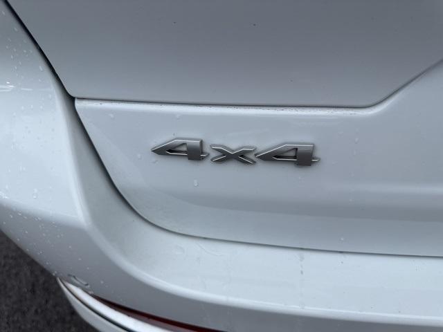 used 2025 Jeep Grand Cherokee car, priced at $49,996