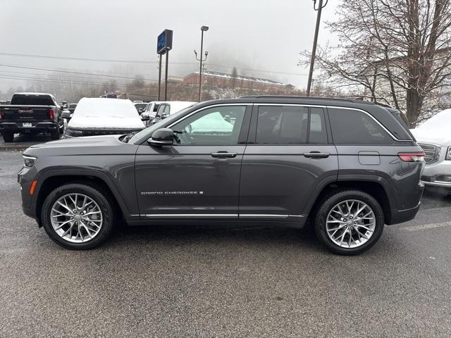 used 2025 Jeep Grand Cherokee car, priced at $46,700