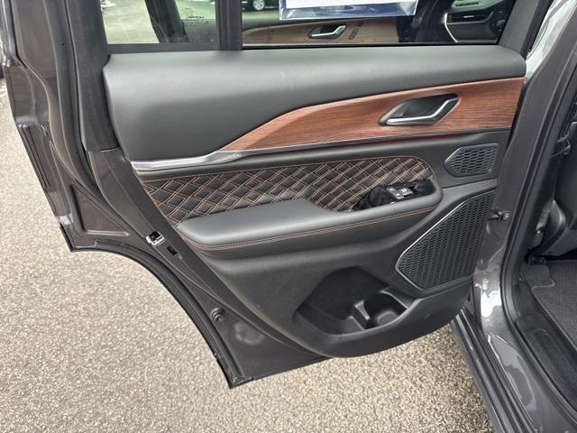 used 2025 Jeep Grand Cherokee car, priced at $46,700