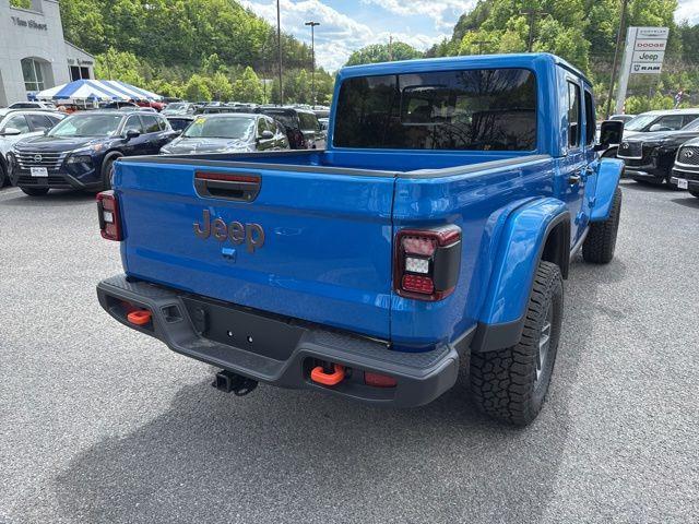 new 2026 Jeep Gladiator car, priced at $46,997