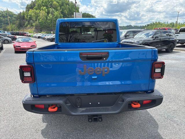 new 2026 Jeep Gladiator car, priced at $46,997