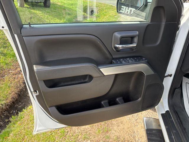 used 2018 Chevrolet Silverado 1500 car, priced at $27,996