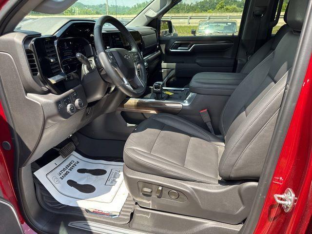 used 2025 Chevrolet Silverado 1500 car, priced at $54,996