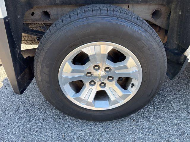 used 2018 Chevrolet Silverado 1500 car, priced at $19,996