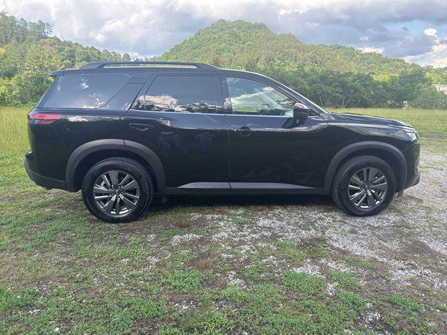 used 2025 Nissan Pathfinder car, priced at $32,500