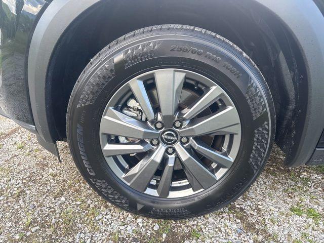 used 2025 Nissan Pathfinder car, priced at $32,500