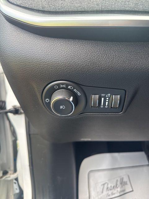 used 2022 Jeep Compass car, priced at $17,795