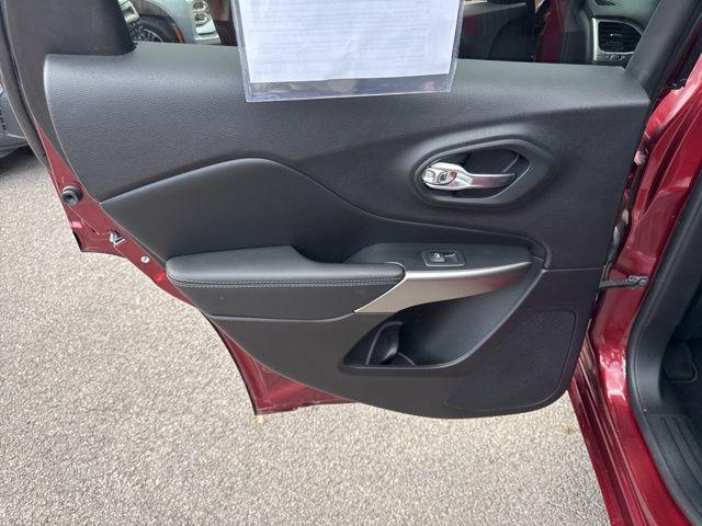 used 2020 Jeep Cherokee car, priced at $19,996