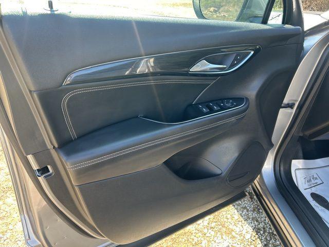 used 2021 Buick Envision car, priced at $17,995