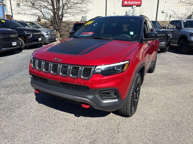 used 2025 Jeep Compass car, priced at $24,995
