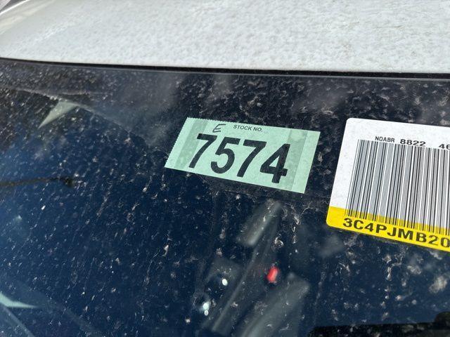 new 2026 Jeep Cherokee car, priced at $40,497