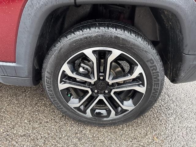 used 2022 Jeep Compass car, priced at $20,000