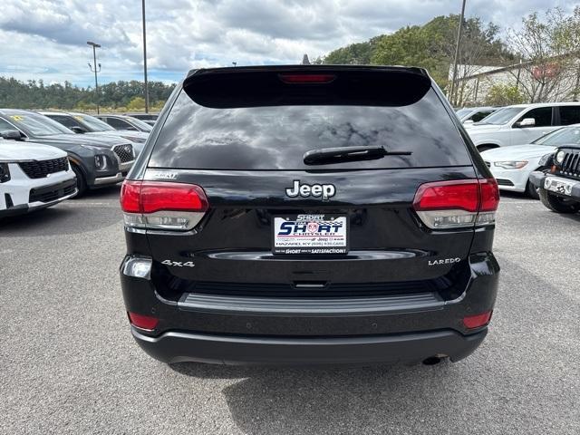 used 2021 Jeep Grand Cherokee car, priced at $17,500