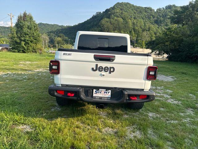 used 2024 Jeep Gladiator car, priced at $41,500