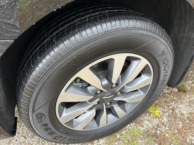 used 2023 Chrysler Pacifica Hybrid car, priced at $25,996