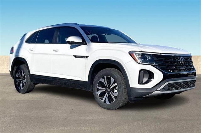 new 2026 Volkswagen Atlas Cross Sport car, priced at $42,842