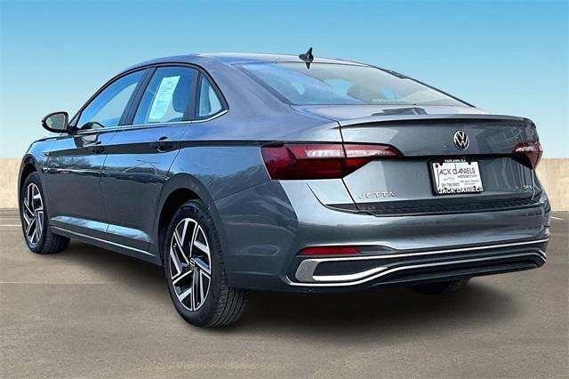 used 2023 Volkswagen Jetta car, priced at $21,995