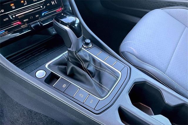 new 2025 Volkswagen Jetta car, priced at $26,884