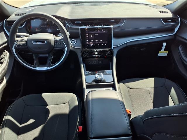 new 2026 Jeep Grand Cherokee car, priced at $35,026