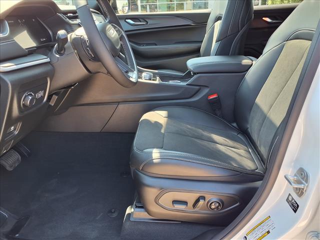 new 2025 Jeep Grand Cherokee L car, priced at $41,181