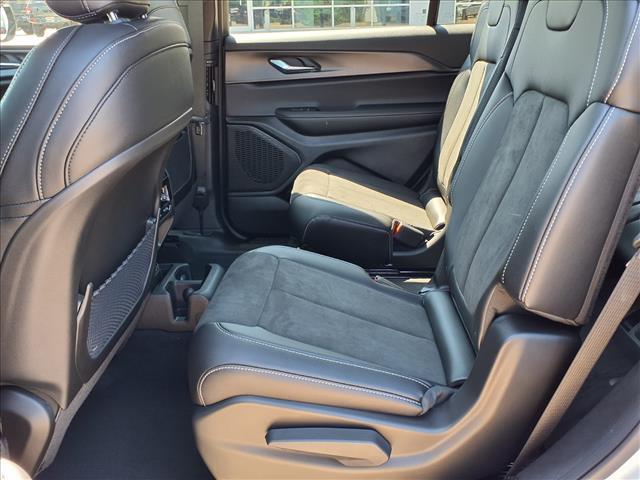 new 2025 Jeep Grand Cherokee L car, priced at $41,181