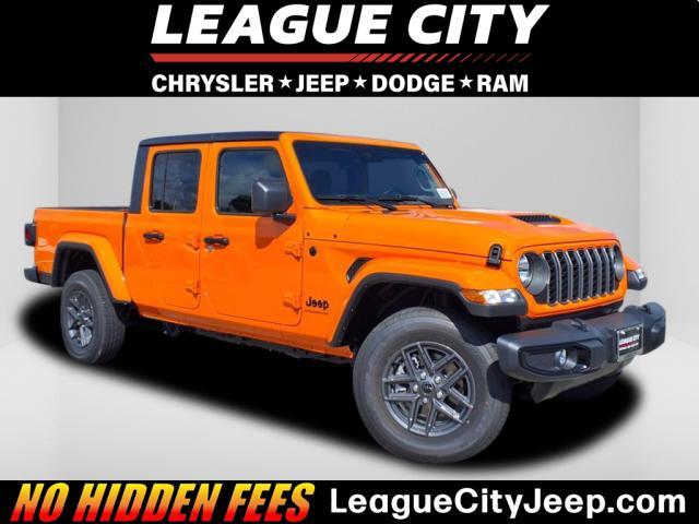 new 2025 Jeep Gladiator car, priced at $43,895