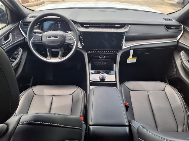 new 2026 Jeep Grand Cherokee car, priced at $42,159