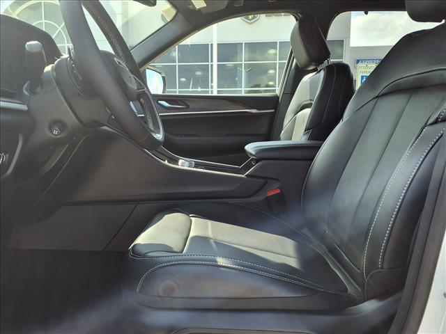 new 2025 Jeep Grand Cherokee L car, priced at $50,633