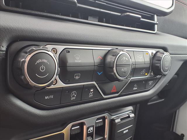 new 2026 Jeep Gladiator car, priced at $56,555