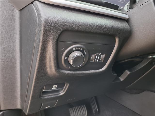 new 2025 Jeep Grand Cherokee L car, priced at $41,910