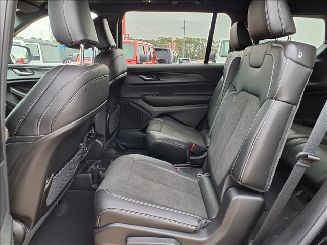 new 2025 Jeep Grand Cherokee L car, priced at $41,910