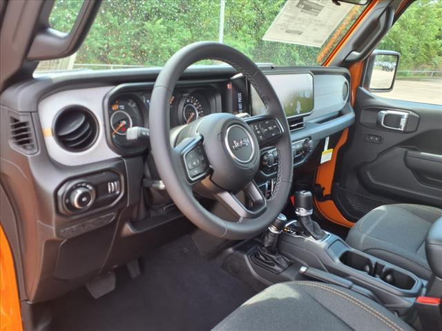 new 2025 Jeep Wrangler car, priced at $39,612
