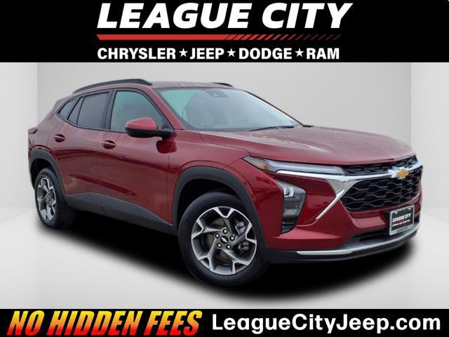 used 2025 Chevrolet Trax car, priced at $20,921